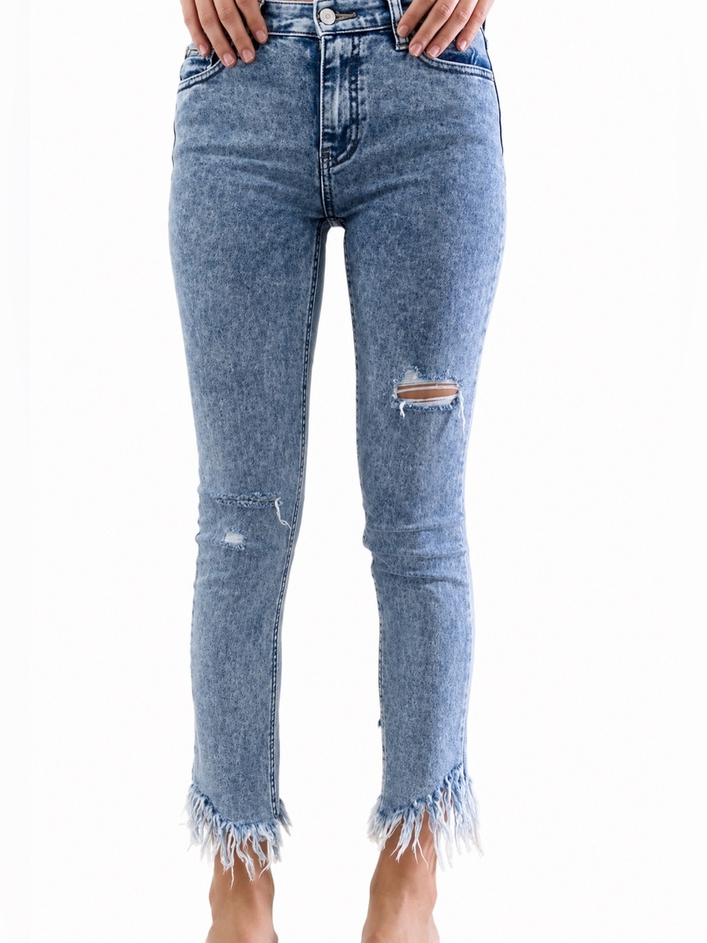 Free People NWT Great Heights frayed jeans, size 29